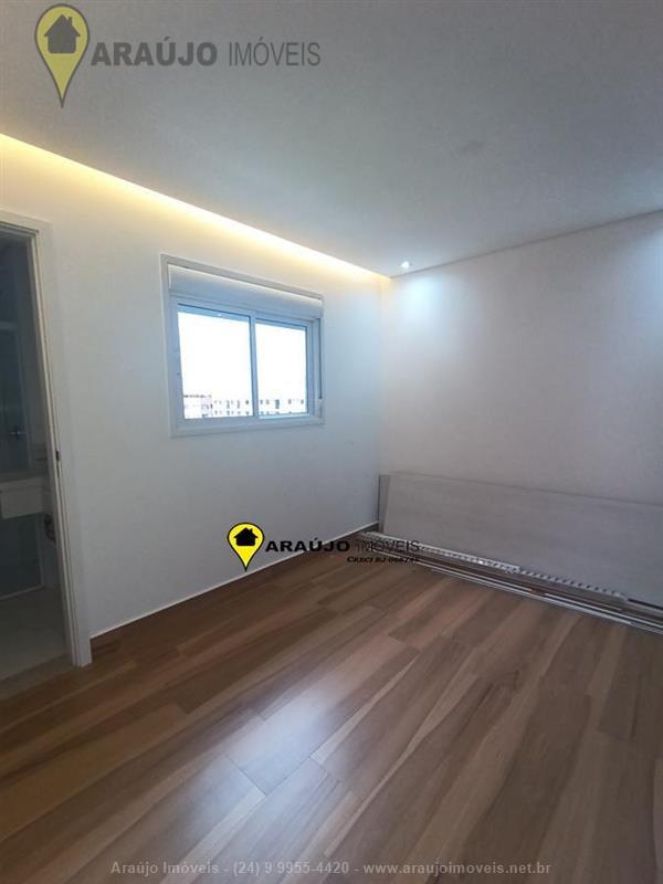 Apartamento Duplex a Venda no Jardim Jalisco em Resende