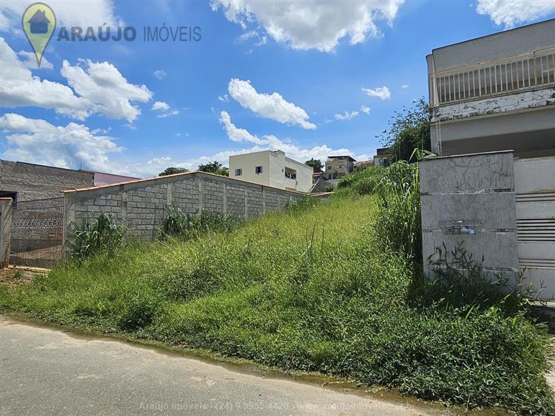 Terreno a Venda no Vila Verde em Resende