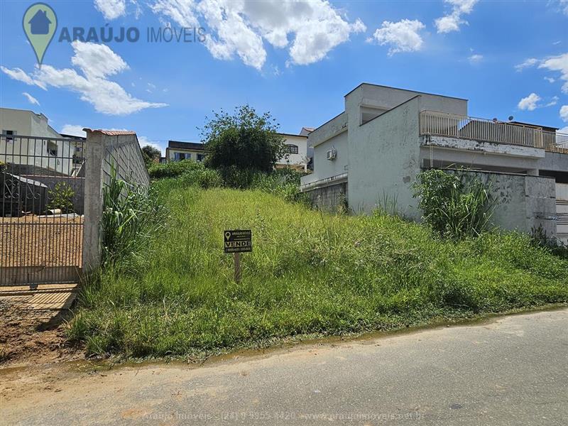 Terreno a Venda no Vila Verde em Resende