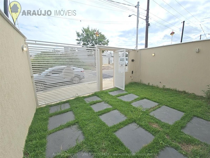 Casa a Venda no Parque Ipiranga em Resende