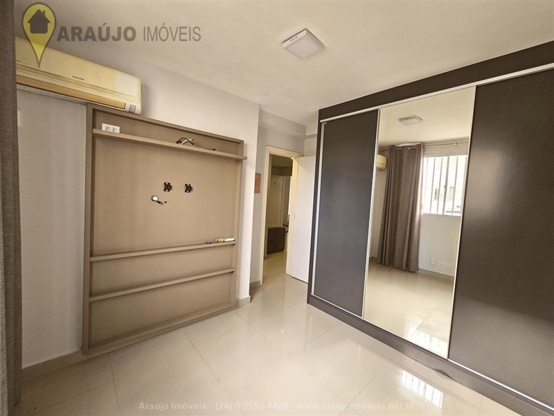 Apartamento para Alugar no Alegria em Resende