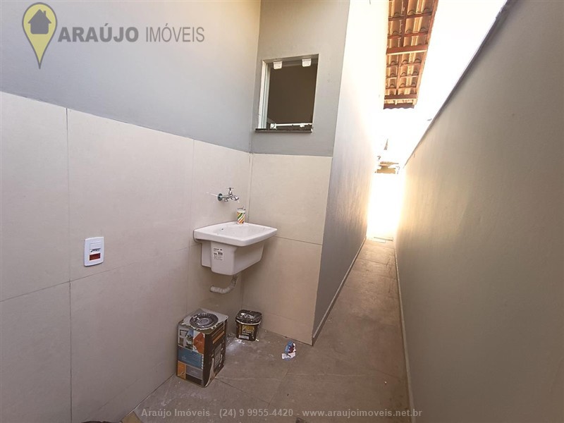 Casa a Venda no Morada do Contorno em Resende