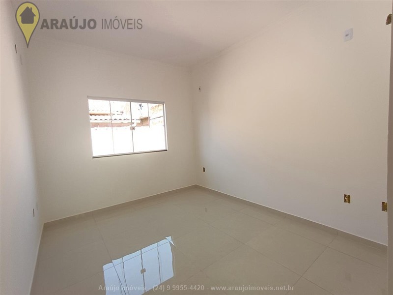 Casa a Venda no Morada do Contorno em Resende