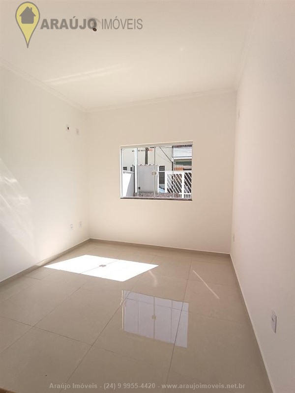 Casa a Venda no Morada do Contorno em Resende