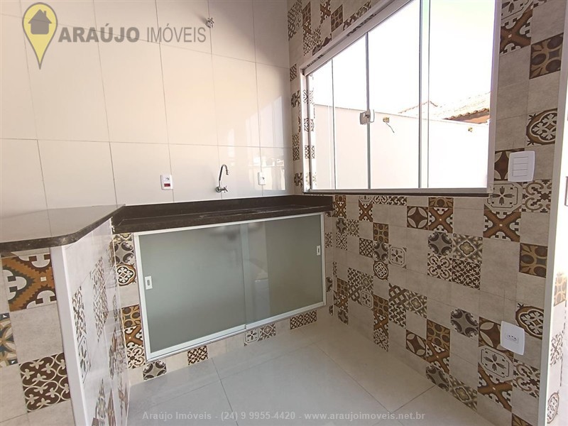 Casa a Venda no Morada do Contorno em Resende