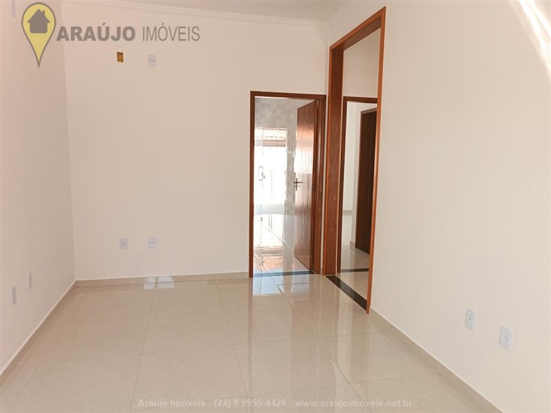 Casa a Venda no Morada do Contorno em Resende