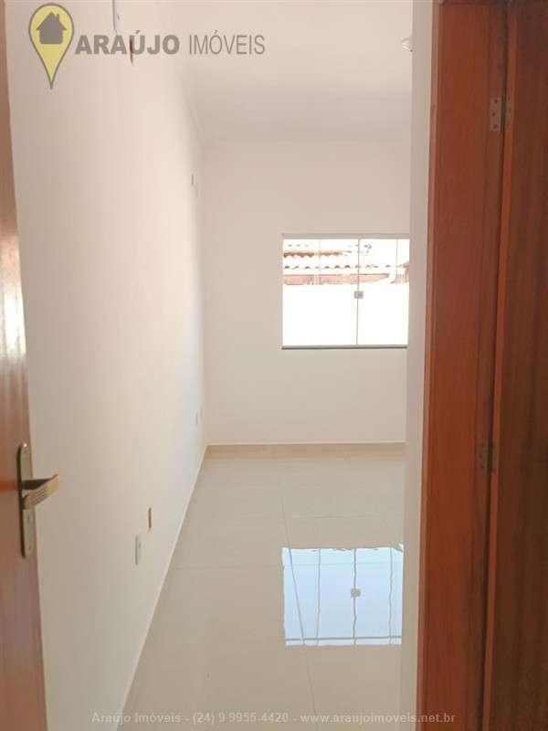 Casa a Venda no Morada do Contorno em Resende