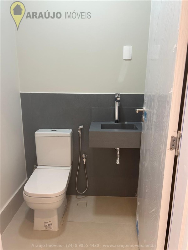 Casa em condomínio a Venda no Parque Ipiranga em Resende