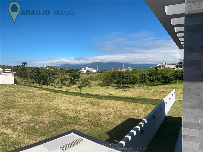 Casa em condomínio a Venda no Parque Ipiranga em Resende