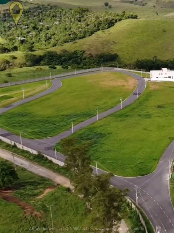 Terreno a Venda no Parque Ipiranga em Resende