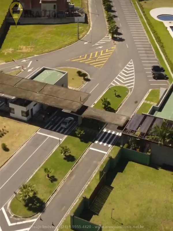 Terreno a Venda no Parque Ipiranga em Resende