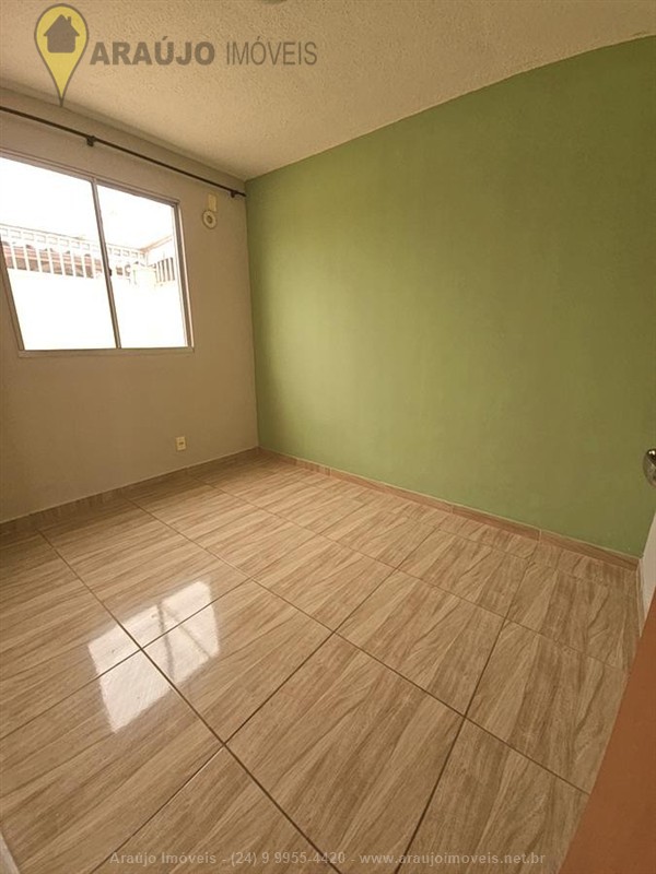 Apartamento para Venda ou Alugar no Mirante de Serra em Resende