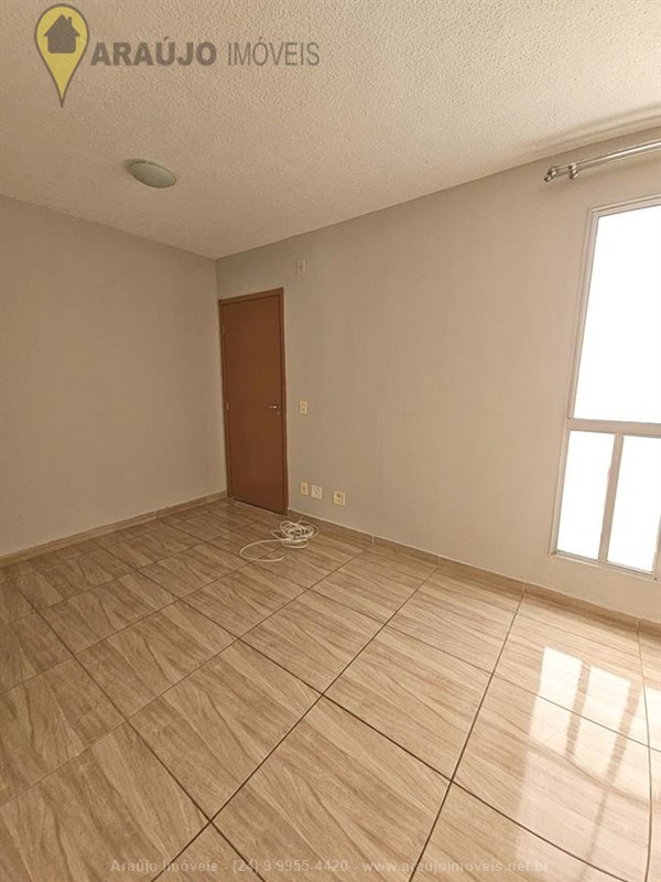 Apartamento para Venda ou Alugar no Mirante de Serra em Resende