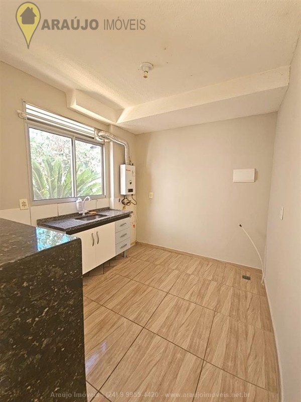Apartamento para Venda ou Alugar no Mirante de Serra em Resende