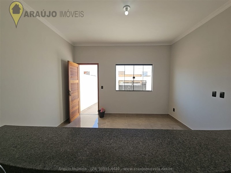 Casa a Venda no Vila Verde em Resende