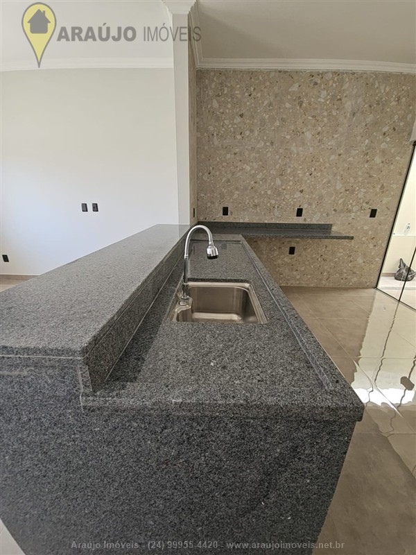 Casa a Venda no Vila Verde em Resende