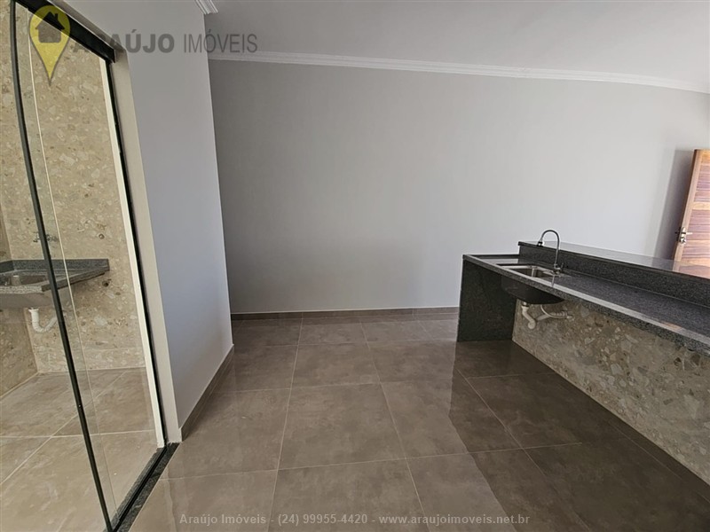 Casa a Venda no Vila Verde em Resende