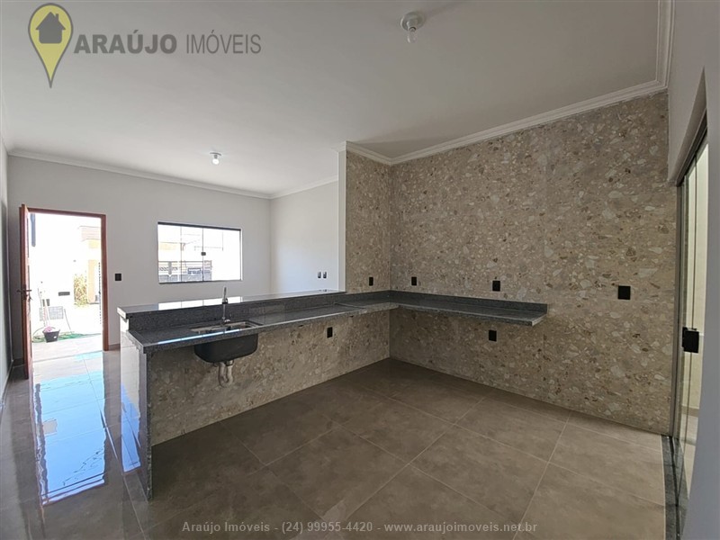 Casa a Venda no Vila Verde em Resende