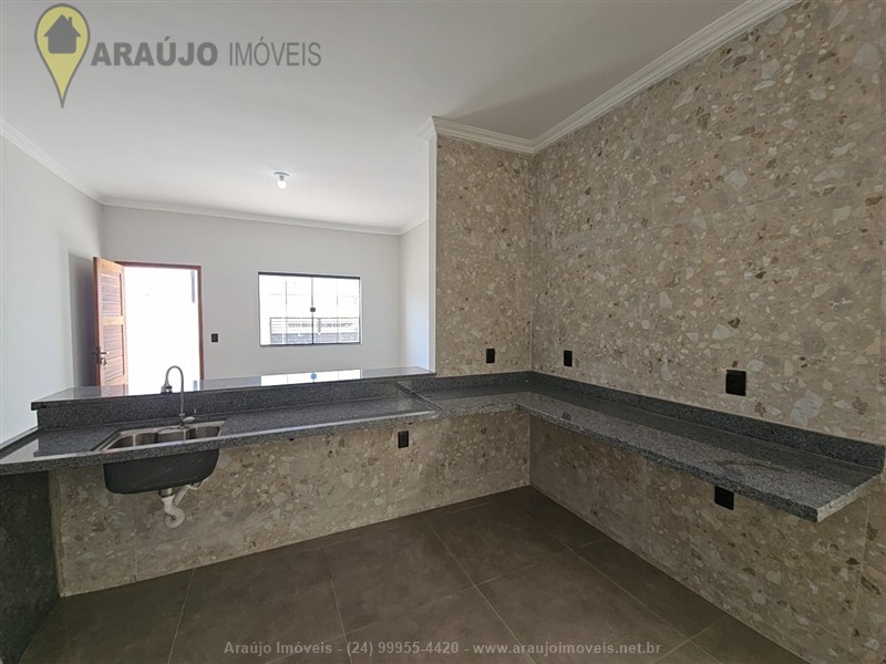 Casa a Venda no Vila Verde em Resende