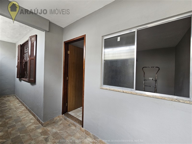 Casa para Alugar no Jardim Primavera III em Resende