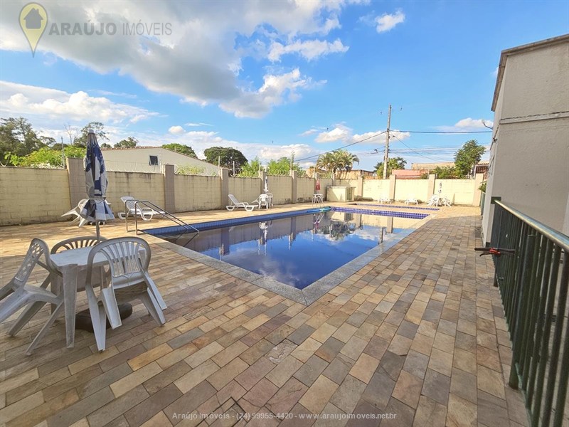 Apartamento para Venda ou Alugar no Alegria em Resende