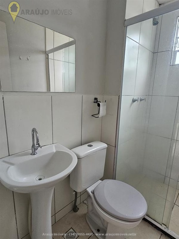 Apartamento para Venda ou Alugar no Alegria em Resende