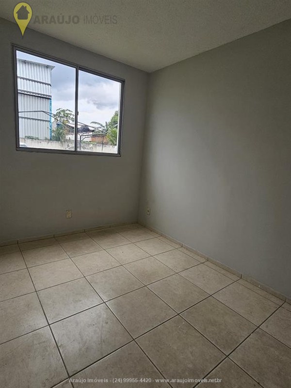 Apartamento para Venda ou Alugar no Alegria em Resende