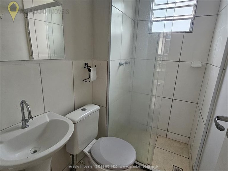 Apartamento para Venda ou Alugar no Alegria em Resende
