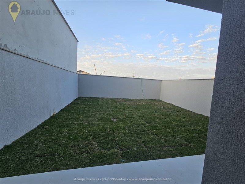 Casa a Venda no Parque Ipiranga em Resende