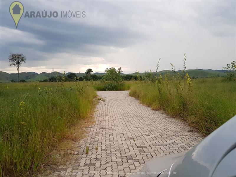 Terreno a Venda no Fazenda da Barra 3 em Resende