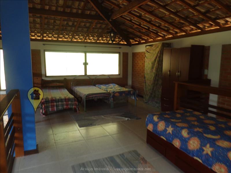 Casa a Venda no Penedo em Itatiaia