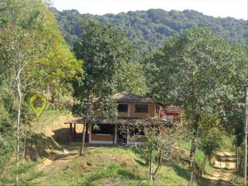 Casa a Venda no Penedo em Itatiaia